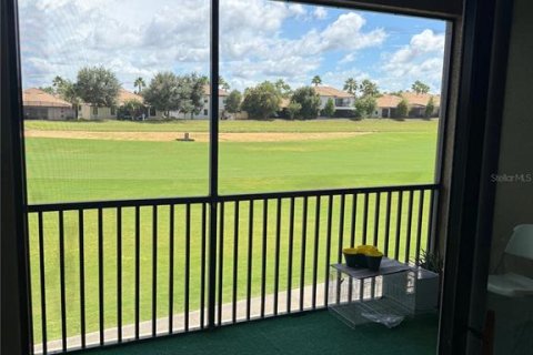 Copropriété à vendre à Davenport, Floride: 3 chambres, 172.24 m2 № 2305013 - photo 17