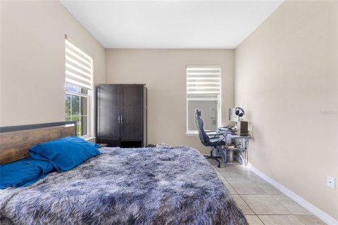 House in Kissimmee, Florida 4 bedrooms, 260.87 sq.m. № 1883971 - photo 3