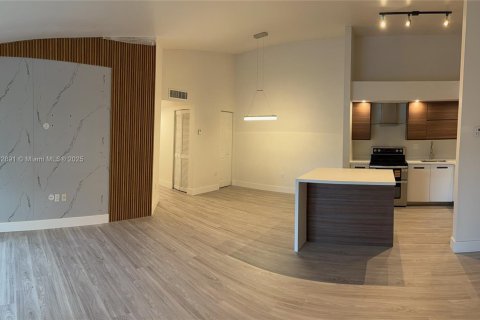 Condo in Doral, Florida, 3 bedrooms  № 1954107 - photo 8