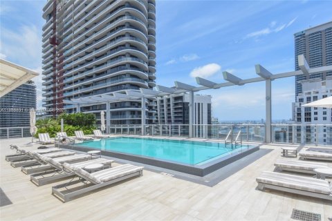 Condo in Miami, Florida, 2 bedrooms  № 1932474 - photo 14