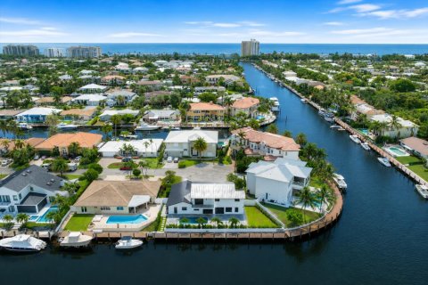 Casa en venta en Lighthouse Point, Florida, 5 dormitorios, 275.92 m2 № 2244830 - foto 3
