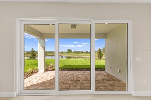 House in Sarasota, Florida 3 bedrooms, 168.15 sq.m. № 2095977 - photo 17