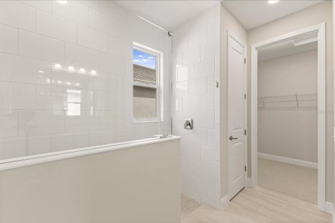 House in Sarasota, Florida 3 bedrooms, 168.15 sq.m. № 2095977 - photo 25