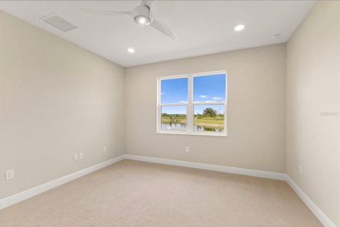 House in Sarasota, Florida 3 bedrooms, 168.15 sq.m. № 2095977 - photo 23