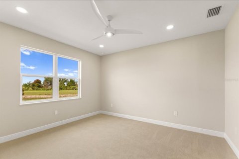 House in Sarasota, Florida 3 bedrooms, 168.15 sq.m. № 2095977 - photo 20
