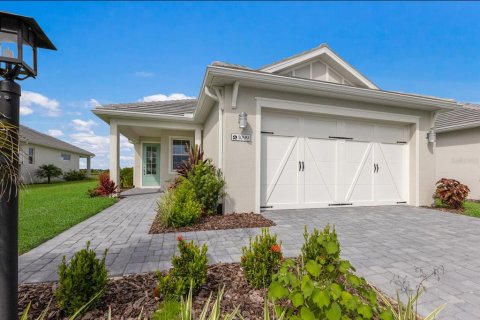 House in Sarasota, Florida 3 bedrooms, 168.15 sq.m. № 2095977 - photo 3