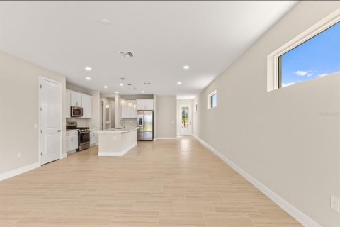House in Sarasota, Florida 3 bedrooms, 168.15 sq.m. № 2095977 - photo 19