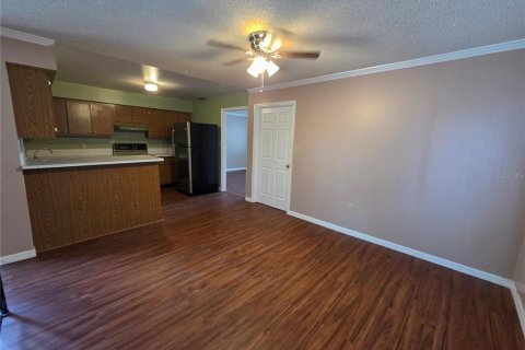 Casa en alquiler en Winter Haven, Florida, 4 dormitorios, 173.54 m2 № 1915725 - foto 8