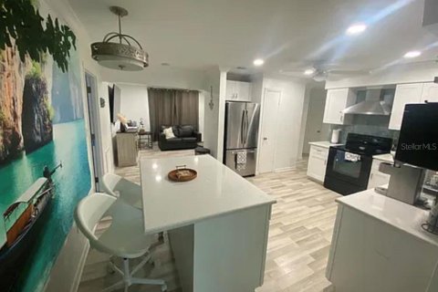 Villa ou maison à louer à Largo, Floride: 3 chambres, 131.74 m2 № 2420280 - photo 5