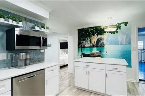 Villa ou maison à louer à Largo, Floride: 3 chambres, 131.74 m2 № 2420280 - photo 11