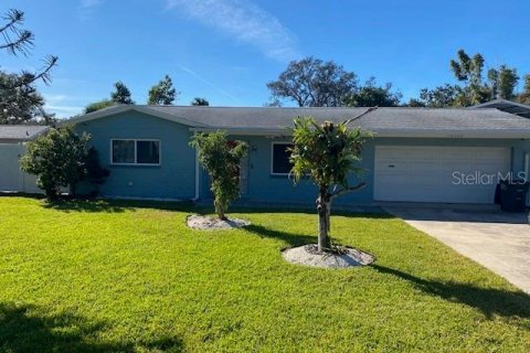Villa ou maison à Largo, Floride 3 chambres, 131.74 m2 № 2420280