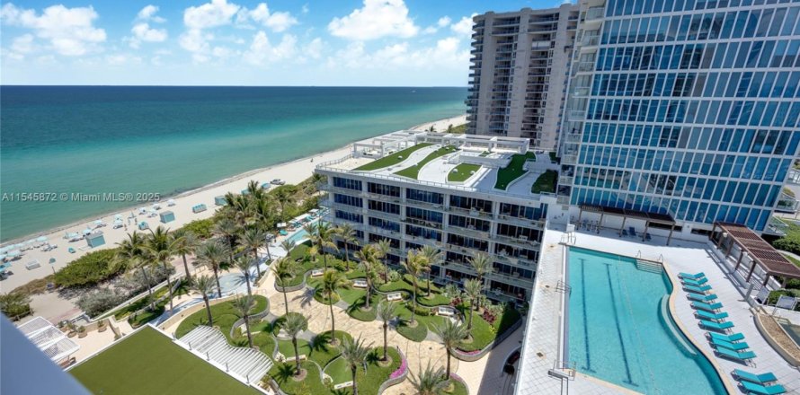 Кондоминиум с 2 спальнями в Майами-Бич, Флорида № 2014969