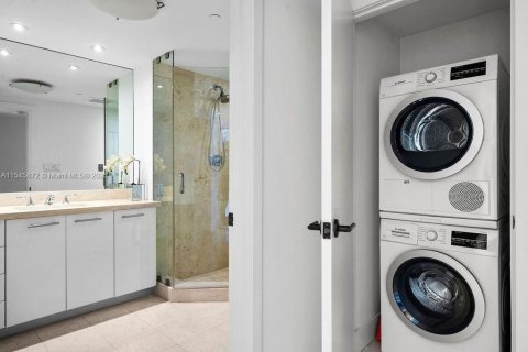 Купить кондоминиум в Майами-Бич, Флорида 2 спальни, 102.47м2, № 2014969 - фото 30