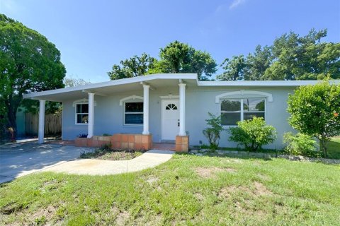 Villa ou maison à Winter Park, Floride 3 chambres, 110.09 m2 № 2358461