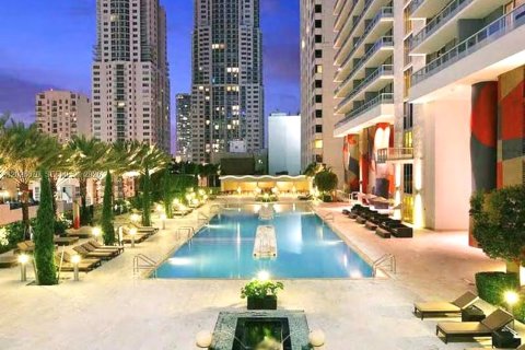 Condo in Miami, Florida  № 2192973 - photo 2