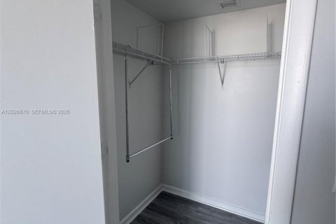 Condo in Miami, Florida  № 2192973 - photo 18