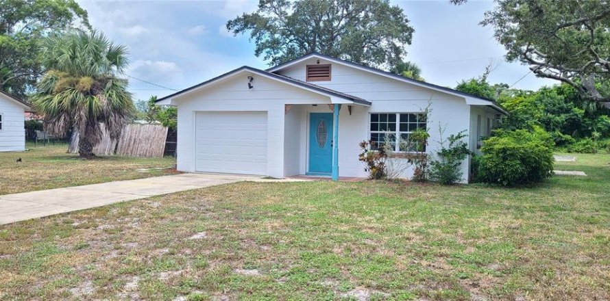 House in Port Orange, Florida 2 bedrooms, 96.8 sq.m. № 1865997