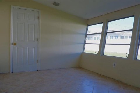 House in Saint Petersburg, Florida 2 bedrooms, 112.6 sq.m. № 1580698 - photo 19