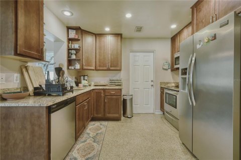Casa en alquiler en Orlando, Florida, 3 dormitorios, 122.17 m2 № 1914474 - foto 17