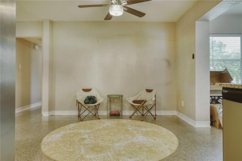 Casa en alquiler en Orlando, Florida, 3 dormitorios, 122.17 m2 № 1914474 - foto 22