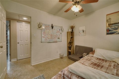 Casa en alquiler en Orlando, Florida, 3 dormitorios, 122.17 m2 № 1914474 - foto 7