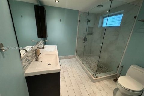 Купить кондоминиум в Халландейл-Бич, Флорида 2 спальни, 94.76м2, № 1934365 - фото 15