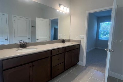 House in Minneola, Florida 4 bedrooms, 249.72 sq.m. № 1613104 - photo 21