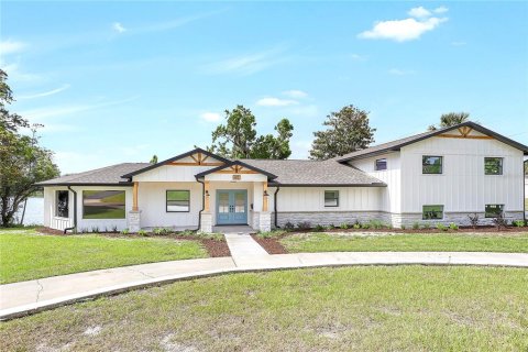 House in Apopka, Florida 5 bedrooms, 408.31 sq.m. № 1654286 - photo 2