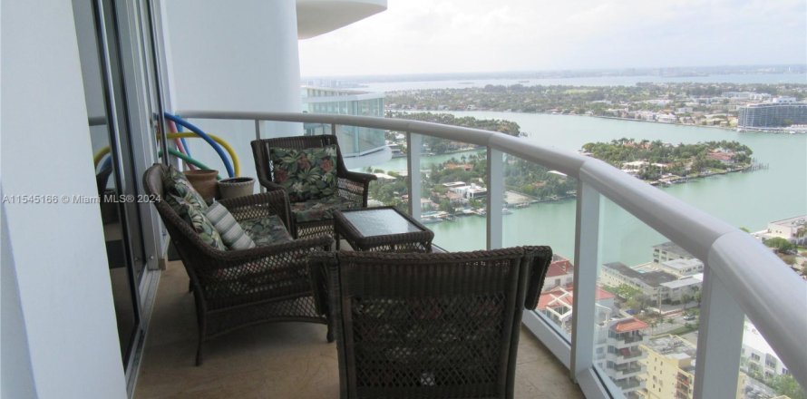 Condo à Miami Beach, Floride, 2 chambres № 1861530