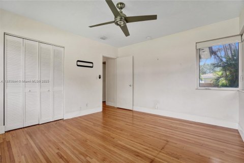 Villa ou maison à louer à Hollywood, Floride: 2 chambres, 108.14 m2 № 1929355 - photo 28
