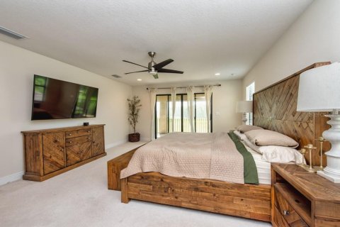 House in Fish Hawk, Florida 5 bedrooms, 399.02 sq.m. № 1887046 - photo 23