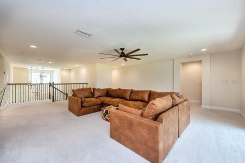 House in Fish Hawk, Florida 5 bedrooms, 399.02 sq.m. № 1887046 - photo 20