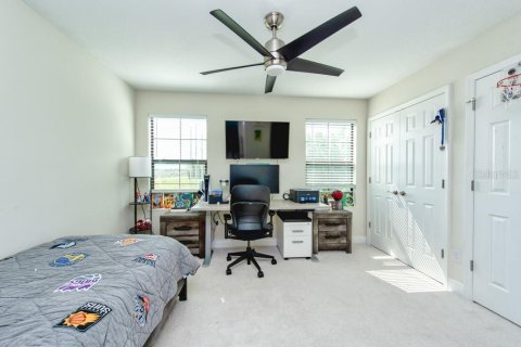 House in Fish Hawk, Florida 5 bedrooms, 399.02 sq.m. № 1887046 - photo 28