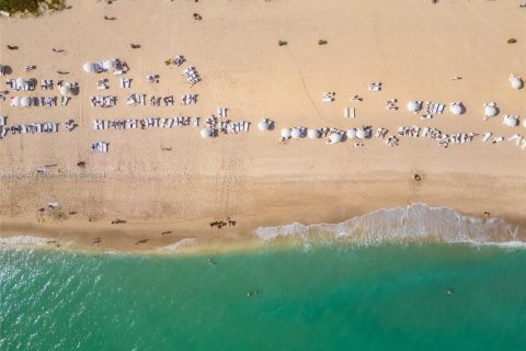 Condominio en venta en Sunny Isles Beach, Florida, 1 dormitorio, 94.85 m2 № 1961249 - foto 23