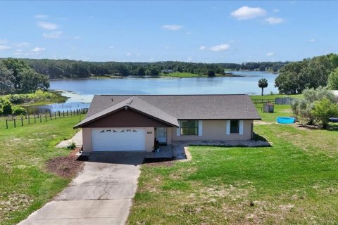Casa en venta en Weirsdale, Florida, 3 dormitorios, 130.06 m2 № 1743325 - foto 1