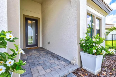 House in Parrish, Florida 4 bedrooms, 235.69 sq.m. № 2230492 - photo 17