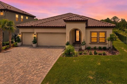 House in Parrish, Florida 4 bedrooms, 235.69 sq.m. № 2230492