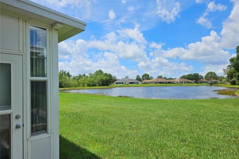 Copropriété à louer à Sun City Center, Floride: 2 chambres, 114.83 m2 № 2221571 - photo 6