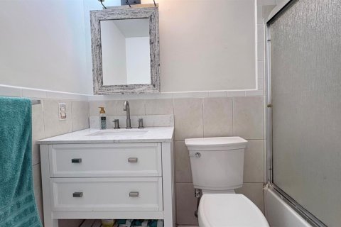 Condominio en venta en Boynton Beach, Florida, 1 dormitorio, 65.5 m2 № 2245644 - foto 16