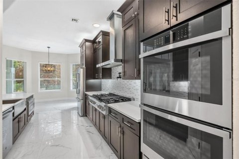 Villa ou maison à vendre à Windermere, Floride: 5 chambres, 311.78 m2 № 2339428 - photo 19