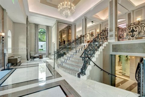 Condominio en venta en Aventura, Florida, 2 dormitorios, 222.04 m2 № 2397402 - foto 18