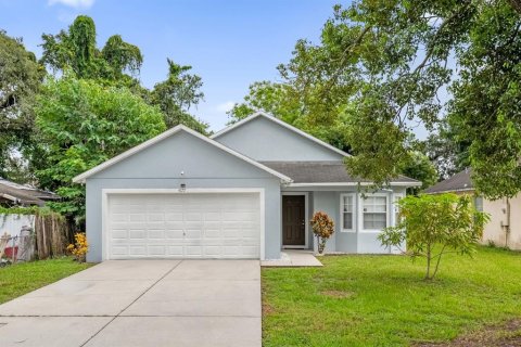 Casa en venta en Orlando, Florida, 3 dormitorios, 125.98 m2 № 1913399 - foto 1