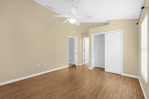 Casa en venta en Orlando, Florida, 3 dormitorios, 125.98 m2 № 1913399 - foto 12