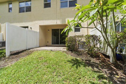 Touwnhouse à vendre à Stuart, Floride: 3 chambres, 143.26 m2 № 2242773 - photo 22