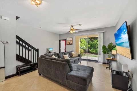 Touwnhouse à vendre à Stuart, Floride: 3 chambres, 143.26 m2 № 2242773 - photo 8