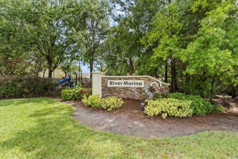 Touwnhouse à vendre à Stuart, Floride: 3 chambres, 143.26 m2 № 2242773 - photo 2