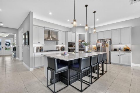 Villa ou maison à vendre à Port St. Lucie, Floride: 4 chambres, 273.88 m2 № 2029848 - photo 12