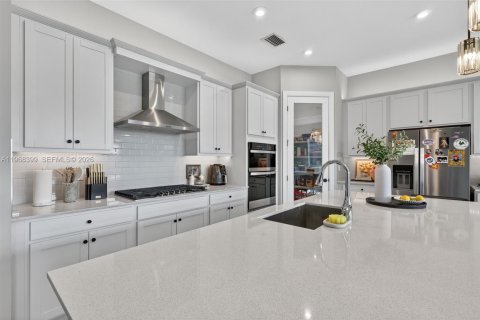 Villa ou maison à vendre à Port St. Lucie, Floride: 4 chambres, 273.88 m2 № 2029848 - photo 8