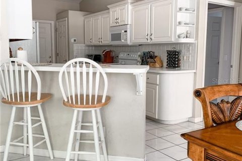 Villa ou maison à louer à Port Charlotte, Floride: 3 chambres, 147.62 m2 № 213793 - photo 11