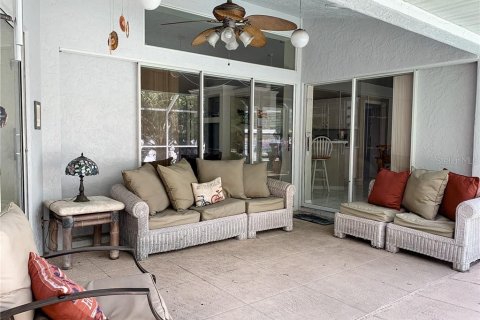 Villa ou maison à louer à Port Charlotte, Floride: 3 chambres, 147.62 m2 № 213793 - photo 3